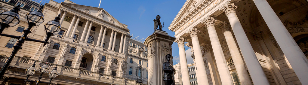 banks and financial institutions buildings